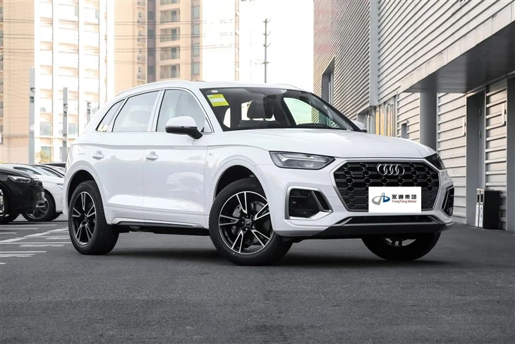AUDI Q3 AUDI Q3